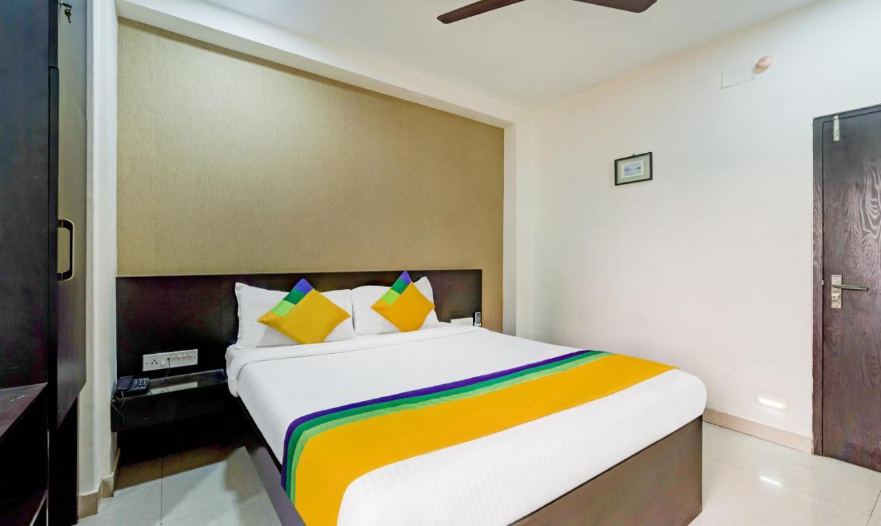 Itsy Hotels Neeranand Plaza Calcutta Exterior foto