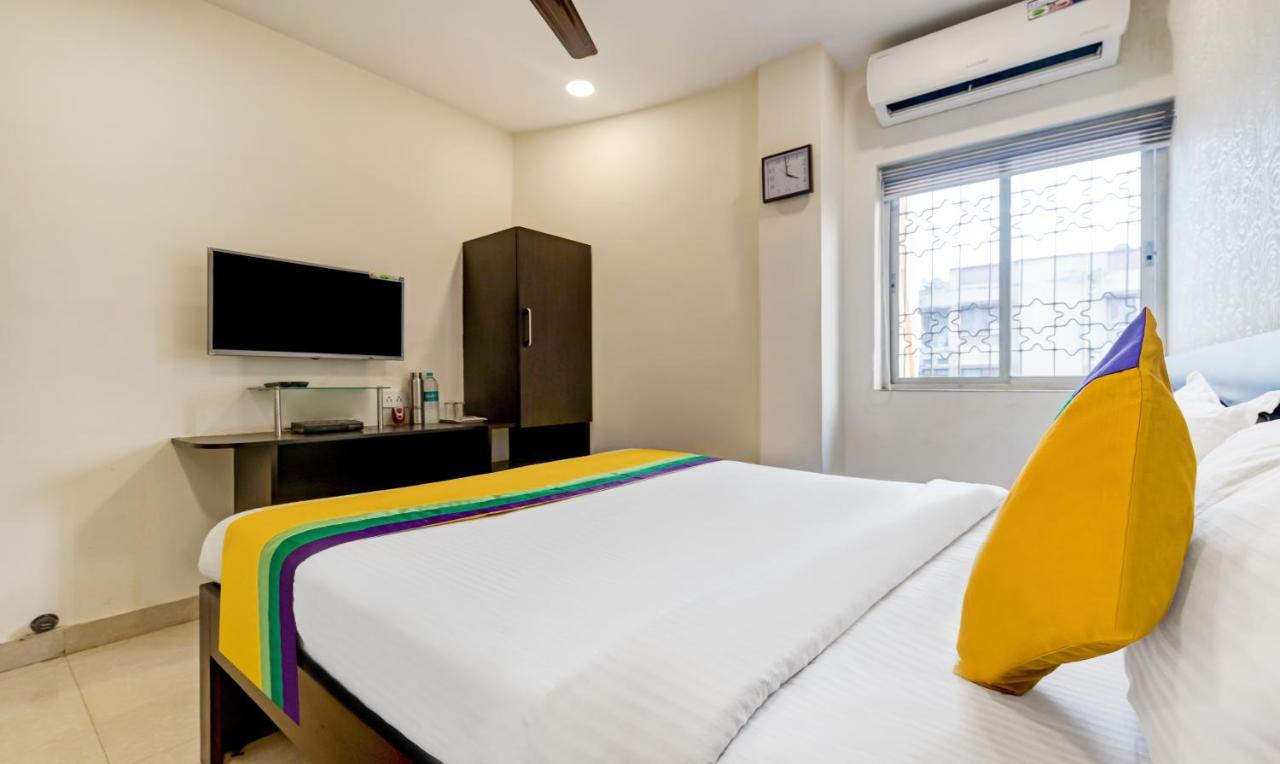 Itsy Hotels Neeranand Plaza Calcutta Exterior foto