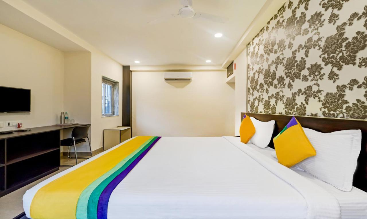 Itsy Hotels Neeranand Plaza Calcutta Exterior foto