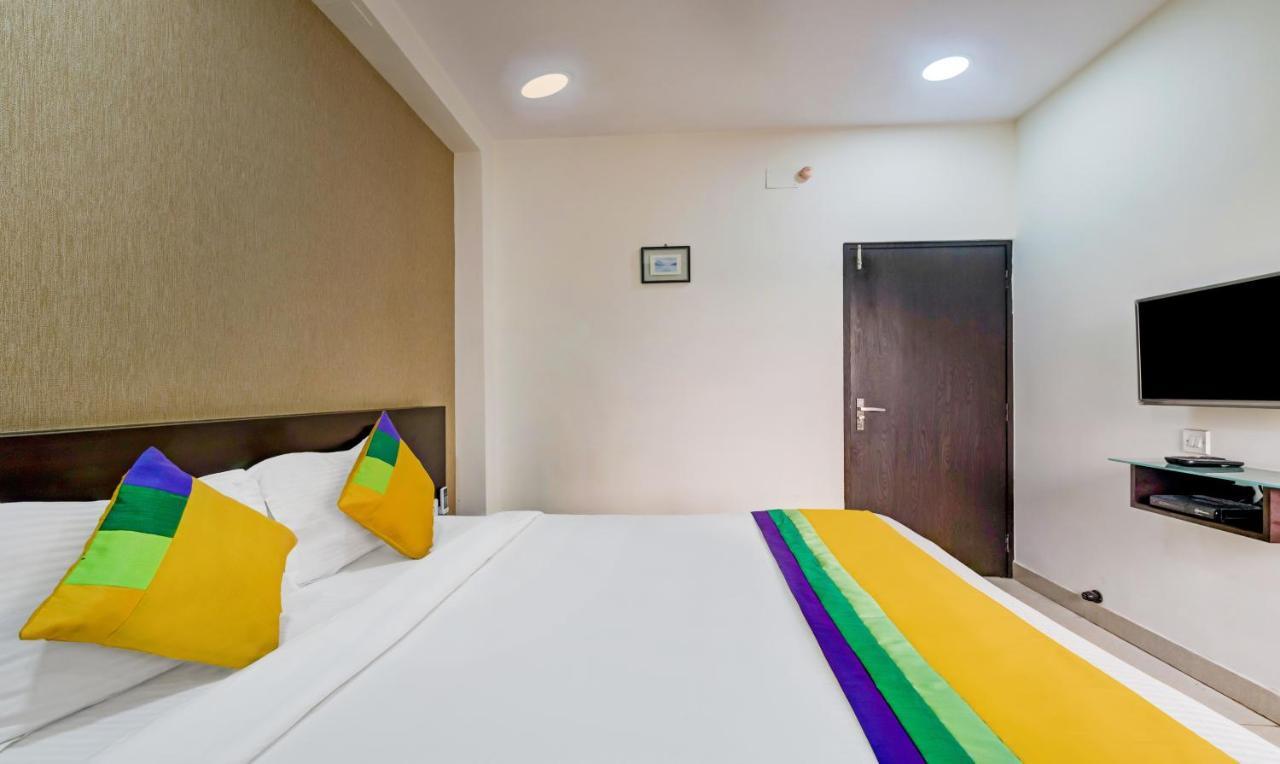 Itsy Hotels Neeranand Plaza Calcutta Exterior foto