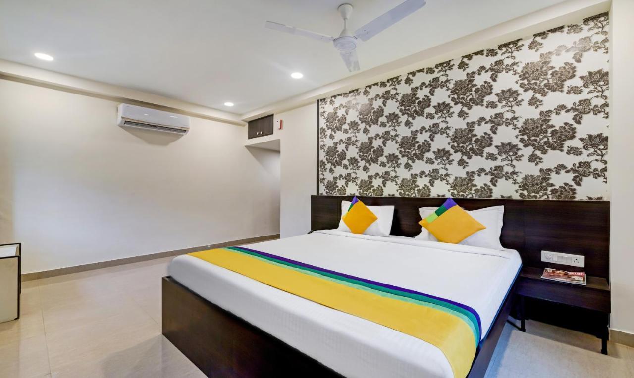 Itsy Hotels Neeranand Plaza Calcutta Exterior foto