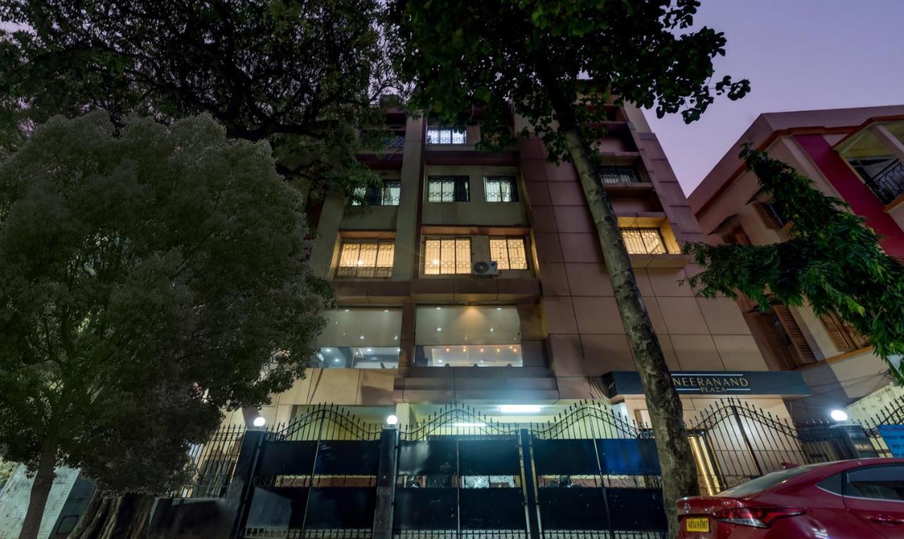 Itsy Hotels Neeranand Plaza Calcutta Exterior foto